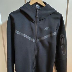 Men’s Nike Tech Fleece Hoodie MEDIUM